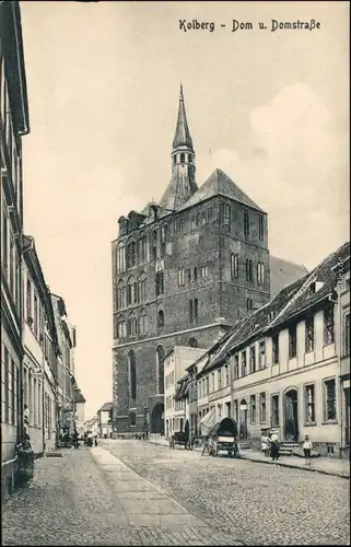 Postcard Kolberg Kołobrzeg Partie in der Domstraße - Geschäfte 1912 
