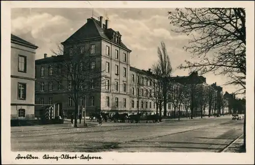 Ansichtskarte Albertstadt-Dresden Straßenpartie - König Albert Kaserne 1938 