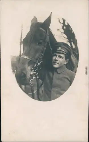 Ansichtskarte  Soldat und Pferd - Privatfoto AK - 1. WK 1916 