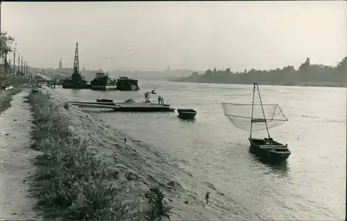 Foto  Dampfer Flussufer 1955 Privatfoto