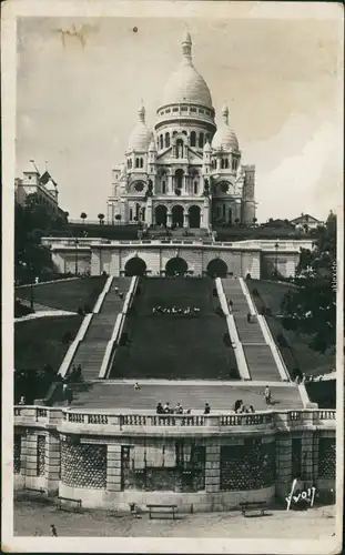 CPA Paris Basilique du Sacré-Cœur et L'escalier monumental 1944