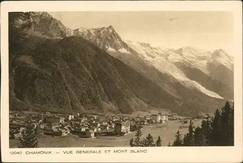 CPA Chamonix-Mont-Blanc Vue Generale et Mont Blanc 1932