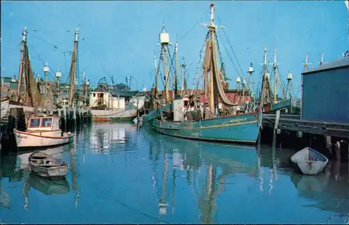 Postcard Gloucester (MA) Fishing Boats in Port 1980