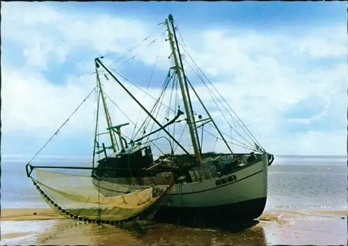 Ansichtskarte  Aufliegender Kutter im Nordseewatt 1984