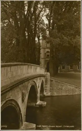 Postcard Cambridge Trinity College Bridge 1931