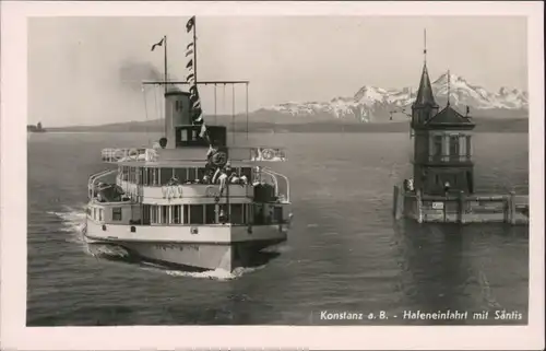 Ansichtskarte Konstanz Hafeneinfahrt mit Dampfer und Säntis 1935