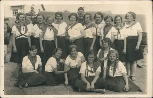 Tschechien Frauen und Mann Verein Sokol Tschechien 1939 Privatfoto 