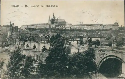 Postcard Prag Praha Karlsbrücke mit Hradschin 1910 