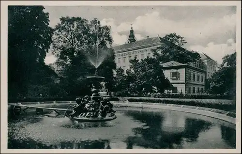 Postcard Kremsier Kroměříž Partie im Schlossgarten 1942 