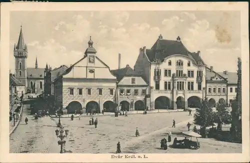 Königinhof   Elbe Dvůr Králové nad Labem Straßenkreuzung belebt Marktfrau 1926