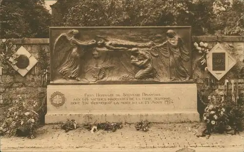 Postkaart Dinant Dinant Kriegsdenkmal 1. WK 1920 