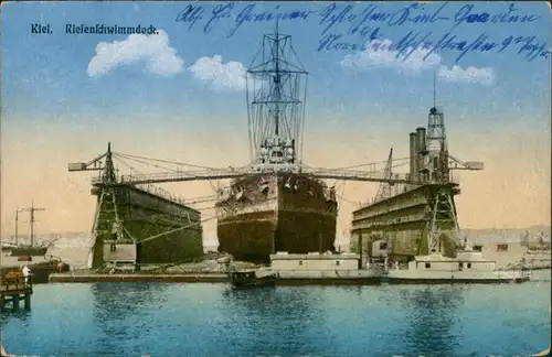 Ansichtskarte Kiel Riesenschwimmdock 1918