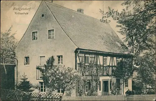 Ansichtskarte Radgendorf Volksschule  Mittelherwigsdorf im   Görlitz.  1913
