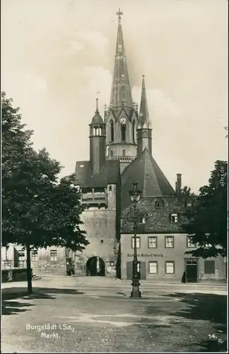 Ansichtskarte Burgstädt Markt mit Kirche 1932