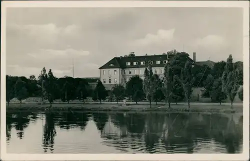 Ansichtskarte Alsleben (Saale) Schule der IG Bergbau 1958