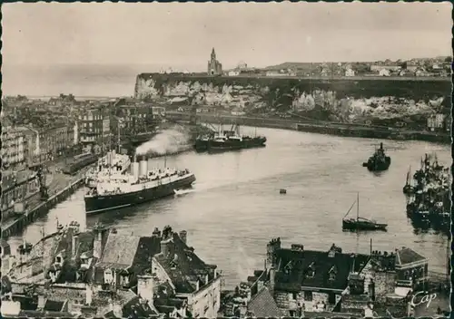 CPA Dieppe Hafen mit Schiffe und Kuttern 1959