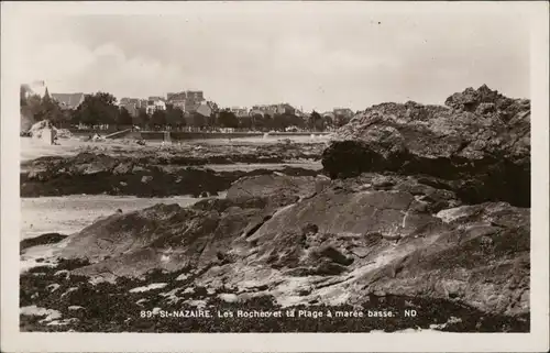 Saint-Nazaire Blick auf den Strand mit vielen Felsen 1956 Privatfoto