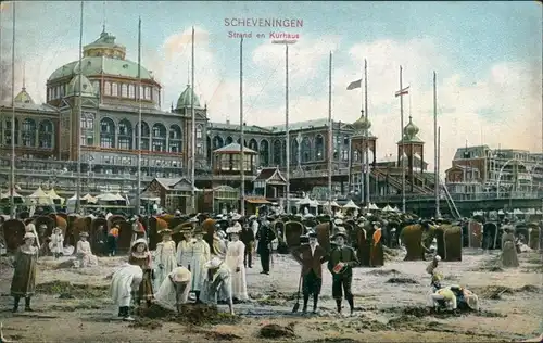 Scheveningen-Den Haag Den Haag  Strand, Mädchen graben im Sand, Kurhaus 1907