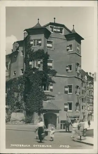 Ansichtskarte Innsbruck Frauen und Kinder vor Ottoburg 1926