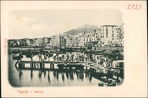 Cartoline Neapel Napoli Marina/Menschen auf Steg 1901