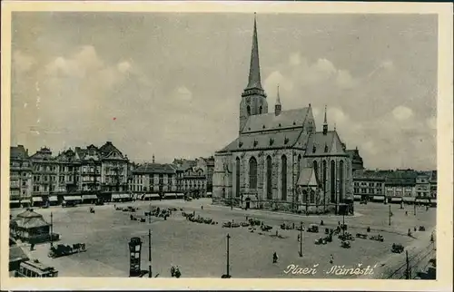 Postcard Pilsen Plzeň Kirche und Markt mit Ständen 1939