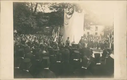 Ansichtskarte  Enthüllung eines Kriegerdenkmals, Soldaten Militaria 1908 