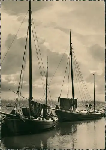 Ansichtskarte  Berufe/Arbeit: Fischer / Angler - Fischerbooter 1962