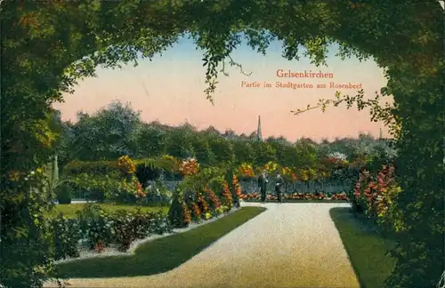 Ansichtskarte Gelsenkirchen Partie im Stadtgarten am Rosenbeet 1914 