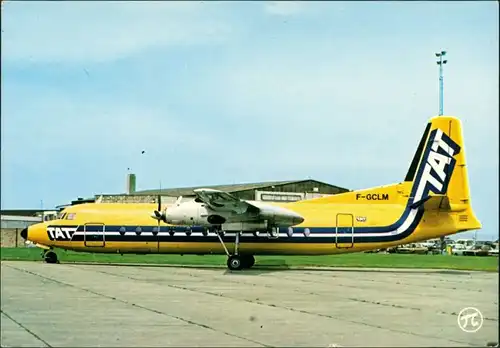 Ansichtskarte Schönefeld-Berlin Propellerflugzeug T.A.T. Fokker F-27 1990