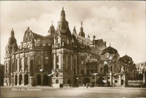 Ansichtskarte Köln Opernhaus mit 3 Menschen davor 1929