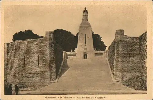 CPA Verdun Monument a la Victoire et aux Soldats de VERDUN 1928