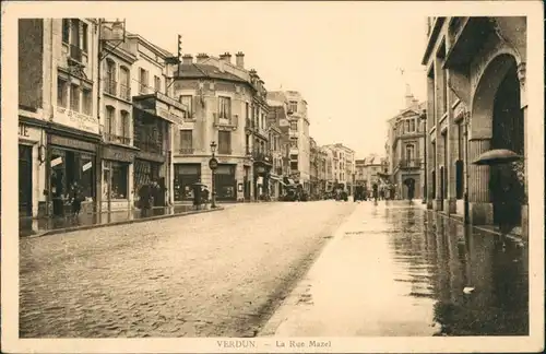CPA Verdun La Rue Mazel 1924