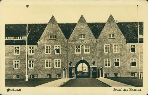 Ansichtskarte Glückstadt Lykstad Partie an der Kaserne - Portal 1932