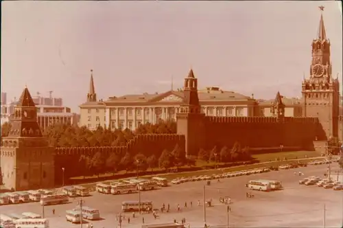 Postcard Moskau Москва́ Kreml mit vielen Bussen 1968