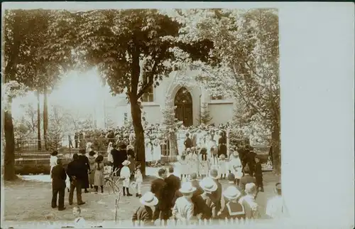 Ansichtskarte Waldshut-Tiengen Kirchgang - Privatfoto AK 1915 