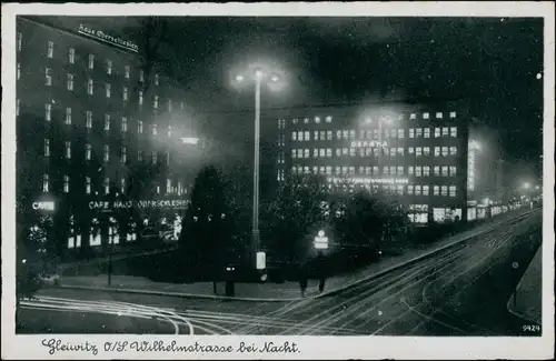 Gleiwitz Gliwice Wilhelmstraße bei Nacht mit Haus Oberschlesien und Defaka 1931