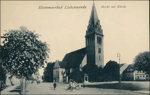 Ansichtskarte Bad Liebenwerda Markt mit Nikoleikirche 1918 b