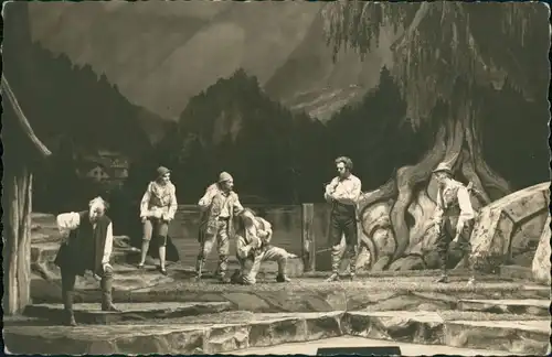 Ansichtskarte  6 Theaterschauspieler auf einer märchenhaften Bühne 1939