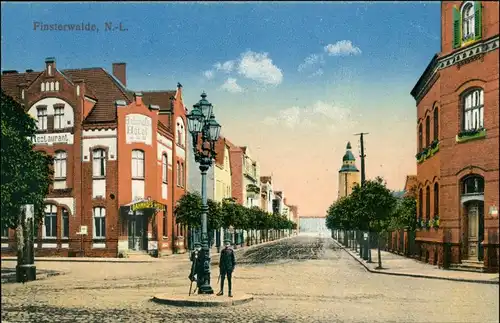 Ansichtskarte Finsterwalde Grabin Straße Bahnhofshotel Wasserturm 1916