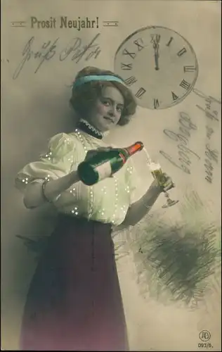  Foto coloriert Frau mit Sekt Glückwunsch - Neujahr/Sylvester 1914