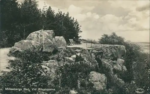 Postcard Falköping Mössebergs Bad. Vid Ättestuporna 1928