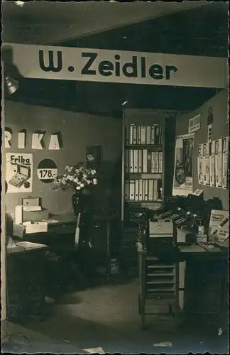 Foto  W. Zeidler, Schreibmaschinen ua Erika 1965 Privatfoto 