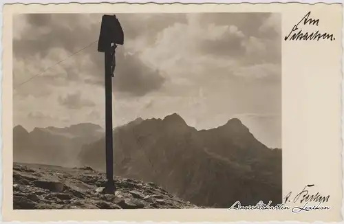 Ansichtskarte Garmisch-Partenkirchen Gipfelkreuz in den Alpen 1932 
