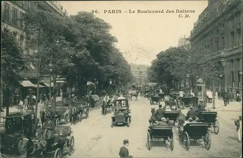 CPA Paris le Boulevard des Italiens 1909