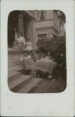 Foto Ahlbeck (Usedom) Familie vor Villa 1918 Privatfoto 