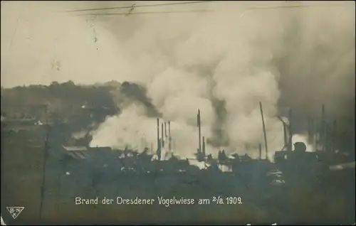Ansichtskarte Dresden Brand der Dresdener Vogelwiesen 1909
