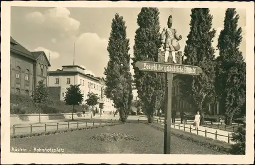 Postcard Küstrin Kostrzyn nad Odrą Bahnhofsplatz - Wegweiser 1943