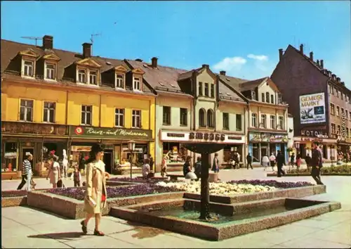 Ansichtskarte Aue (Erzgebirge) Am Altnarkt, belebt 1975