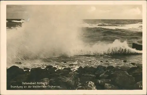 Postcard Kolberg Kołobrzeg Brandung an der Waldenfelsschanze 1939