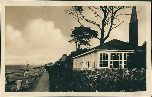 Sorenbohm Sarbinowo (Mielno) Partie an der Strandhalle, Kirche 1932 Privatfoto